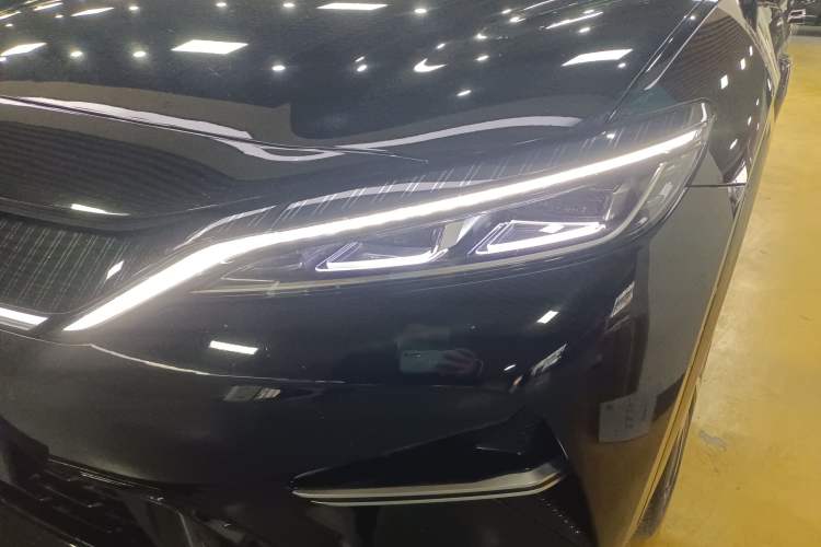 Used BYD Song L EV 2025 Intelligent Driving Version 662 km LiDAR Excellence Edition