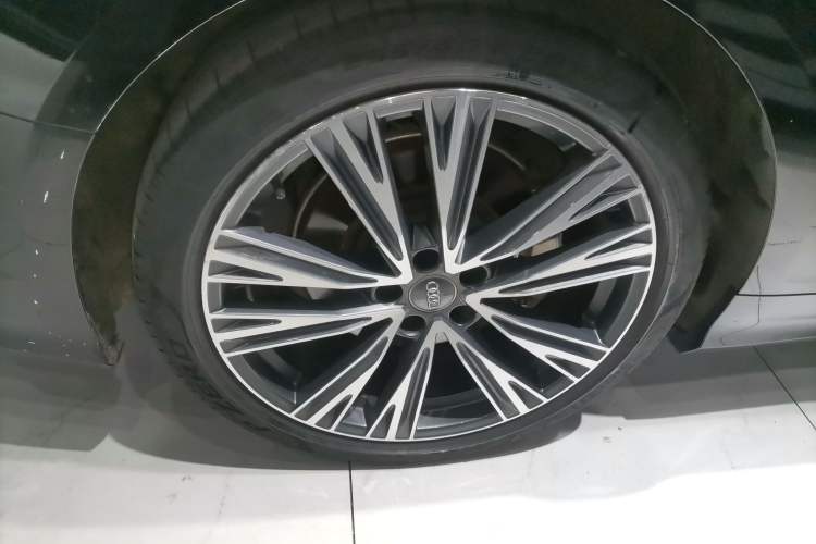 Used Audi A6L 2020 40 TFSI Luxury Dynamic Model
