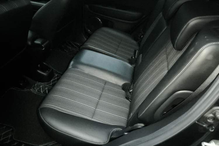 Used Honda Vezel 2017 1.8L CVT Two-Wheel Drive Luxury Model