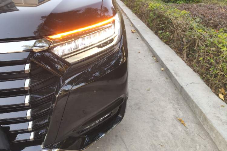 Used Honda Elysion 2024 2.0L eHEV Luxury Edition
