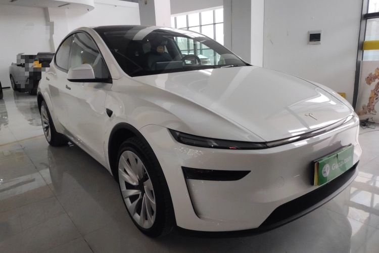 Used Tesla Model Y 2025 Rear-Wheel Drive First Edition