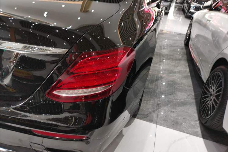 Used Mercedes-Benz E-Class 2019 Restyled E 300 L Sporty and Stylish Edition