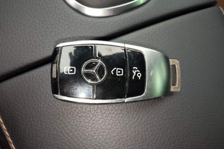 Used Mercedes-Benz S-Class 2019 S 320 L