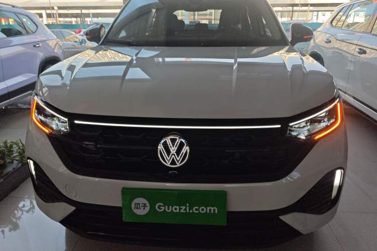 Used Volkswagen Tayron 2023 Revised Version 380TSI All-Wheel Drive R-Line High-Energy Edition
