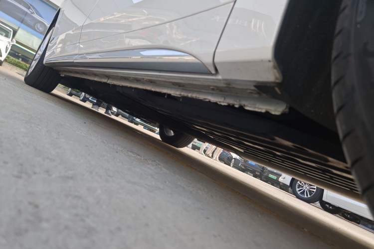 Used Buick Century 2025 2.0T Six-Seater YinShi Edition
