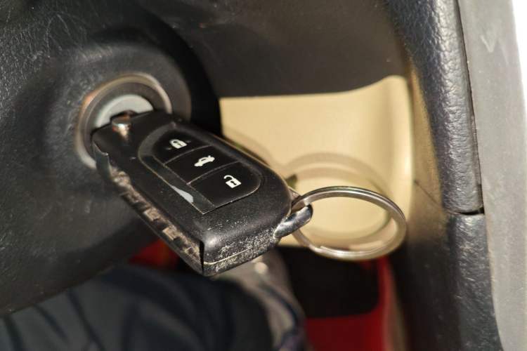 Used Toyota Camry 2015 2.0E Elite Edition
