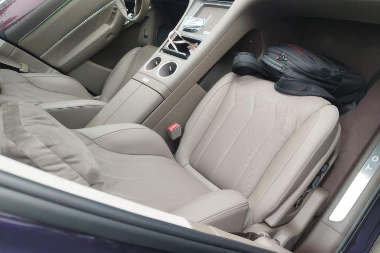 Used Hima AITO M8 2025 Model Pure Electric Max+ Five-Seat Long-Range Version