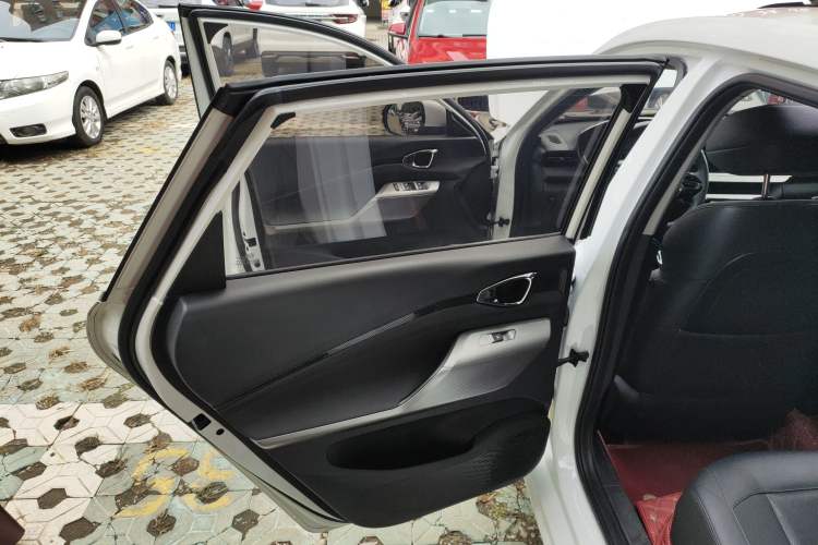 Used Baojun RC-5 2020 1.5T CVT Smart Shine Flagship Edition
