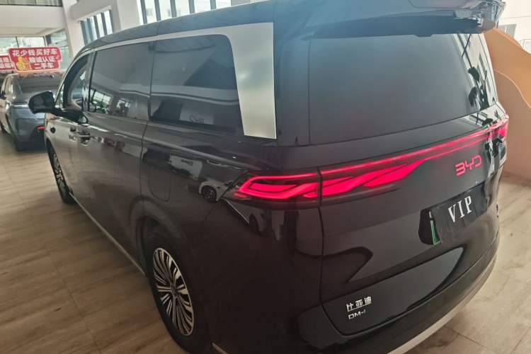 Used BYD Xia 2025 DM-i 1.5T 180km Beyond Edition
