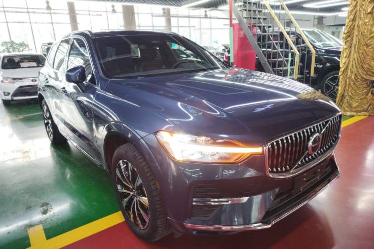 Used Volvo XC60 2024 B5 4x4 Smart Luxury Edition
