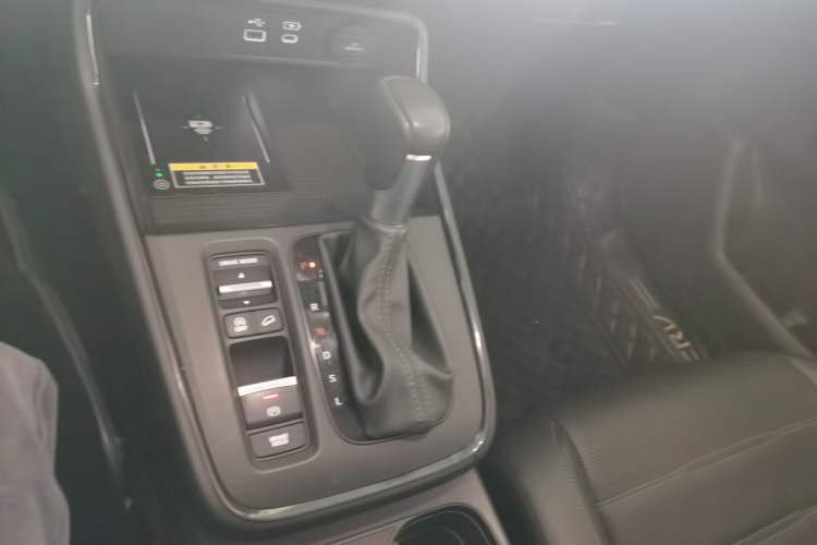 Used Honda CR-V 2023 240TURBO Two-Wheel Drive Smart Edition 5 Seats
