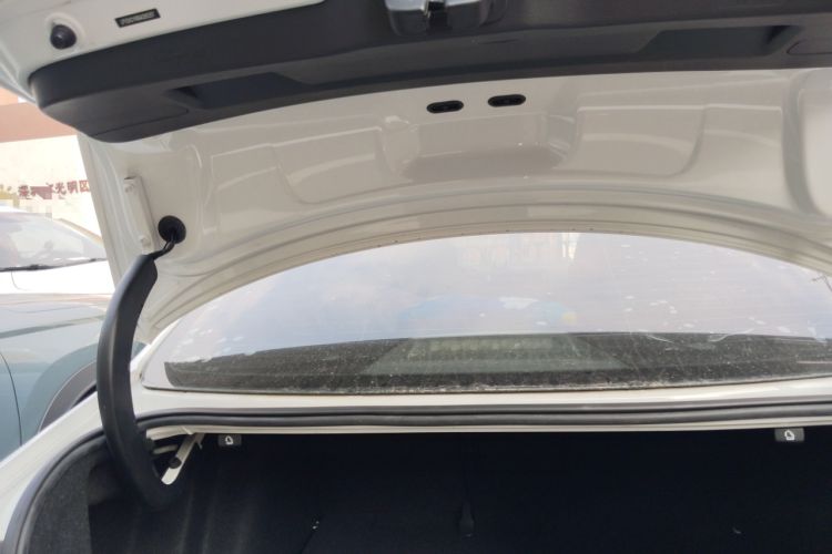 Used Volkswagen Sagitar 2017 230TSI Automatic Comfort Version