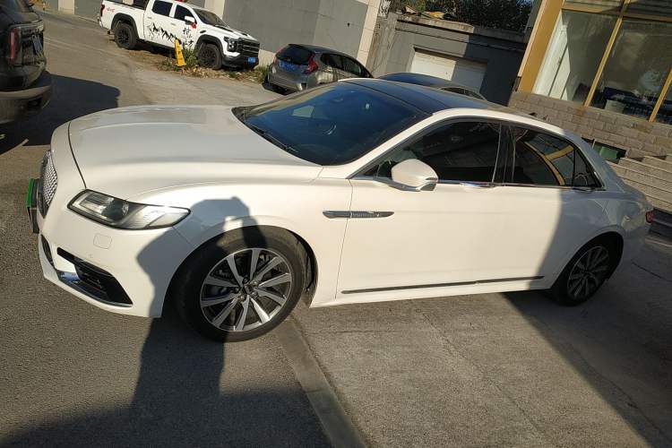 Used Lincoln Continental 2018 2.0T Two-Wheel Drive Deluxe Edition
