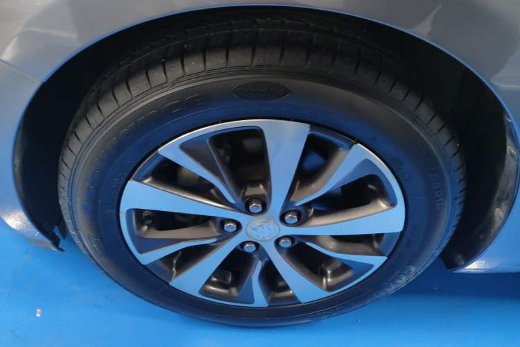 Used Buick Excelle GX 2018 18T Automatic Elite Model