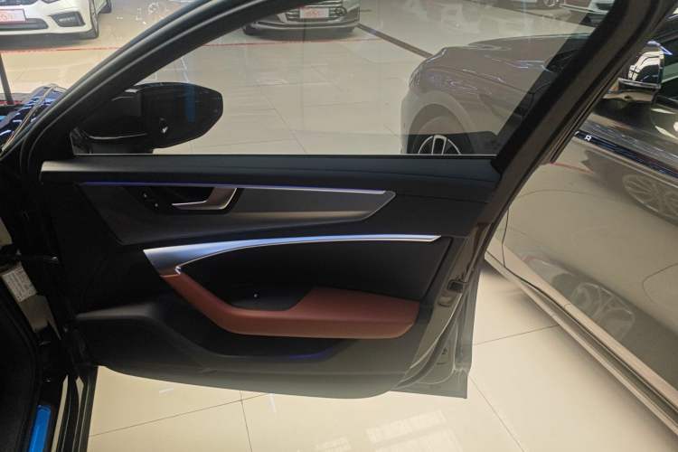 Used Audi A6L 2022 40 TFSI Luxury Prestige Edition
