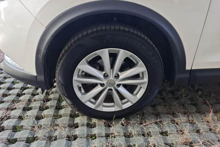 Used Nissan Qashqai 2016 2.0L CVT Elite Edition
