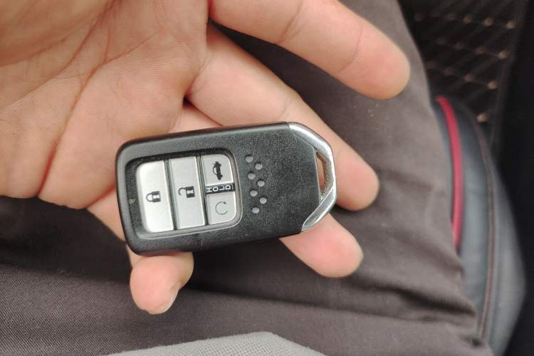 Used Honda Civic 2016 220TURBO CVT Prestige Edition
