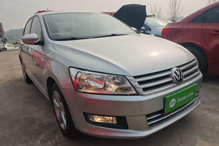 Used Volkswagen Santana 2015 1.6L Manual Comfort Edition