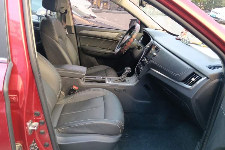 Used Roewe RX5 2018 20T Two-Wheel Drive Automatic Flagship Edition