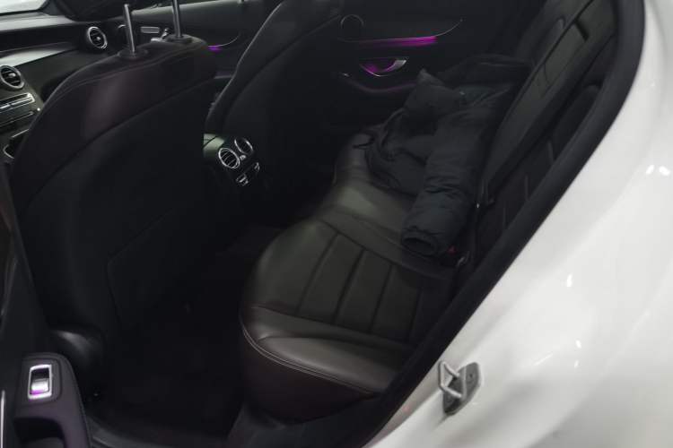 Used Mercedes-Benz GLC 2016 GLC 300 4MATIC Dynamic Model