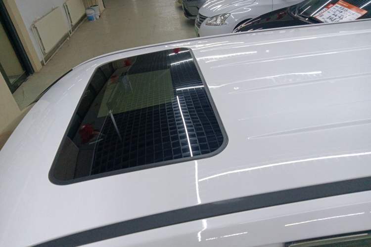 Used Brilliance V3 2015 1.5L Automatic Elite Model
