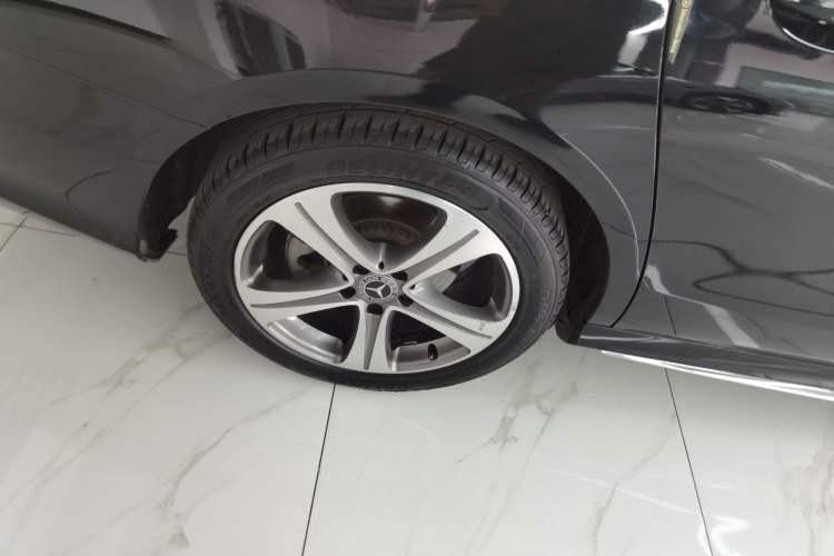 Used Mercedes-Benz E-Class 2019 E 200 L Sport Edition
