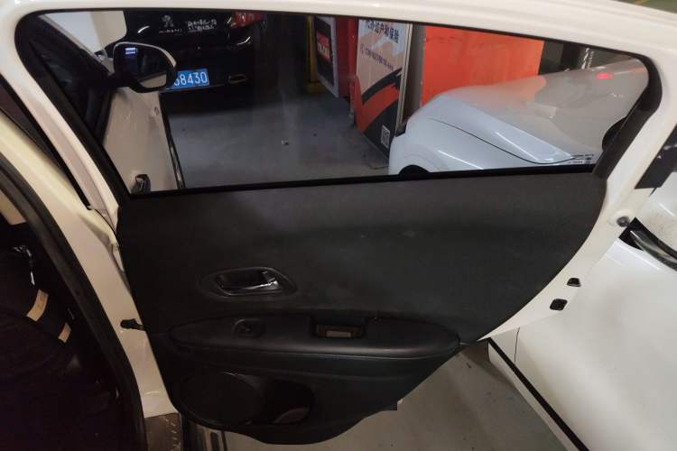 Used Honda Vezel 2015 1.5L CVT two-wheel drive Comfort trim
