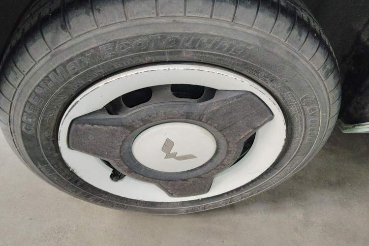 Used Wuling Hongguang MINIEV 2021 Macaron Fashion Model Lithium Iron Phosphate