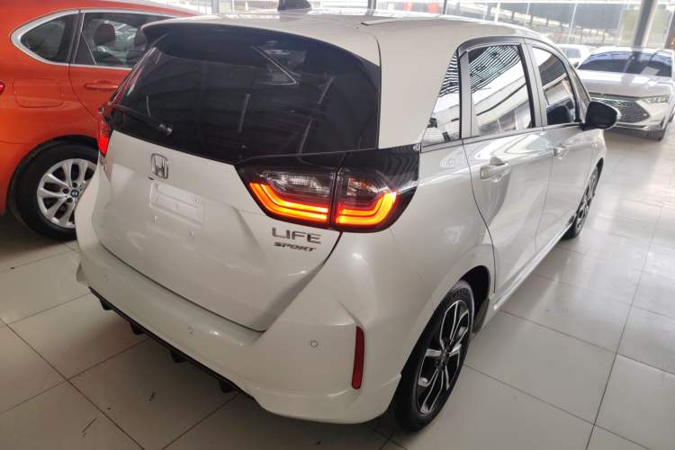 Used Honda LIFE 2023 1.5L CVT SPO-SS Dynamic Edition