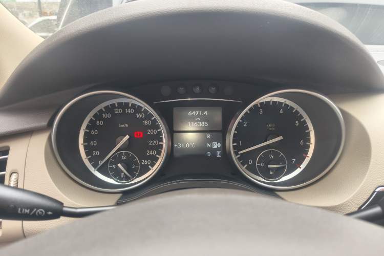 Used Mercedes-Benz R-Class 2017 R 320 4MATIC Business Edition Prestige Model