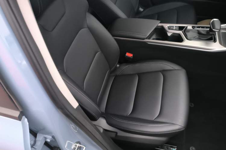 Used Geely Auto Emgrand 2025 4th Generation 1.5L CVT Starry Edition
