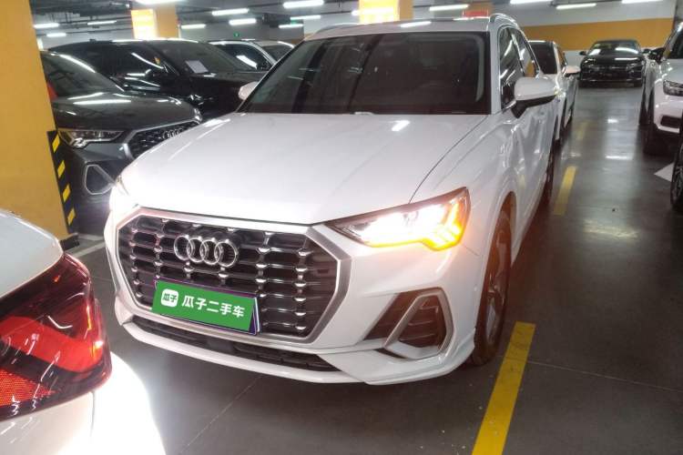 Used Audi Q3 2021 35 TFSI Fashion Dynamic Model
