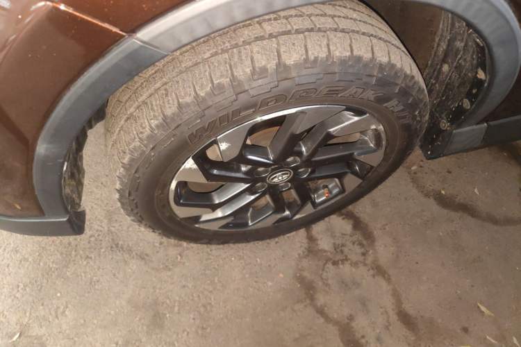 Used Toyota RAV4 2016 2.5L Automatic 4x4 Elite Edition
