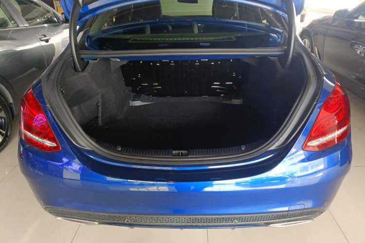 Used Mercedes-Benz C-Class 2017 Restyled C 180 L Fashion Edition Sport Version
