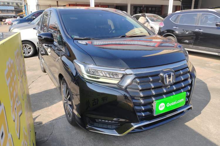 Used Honda Elysion 2022 2.0L eHEV Luxury First Edition
