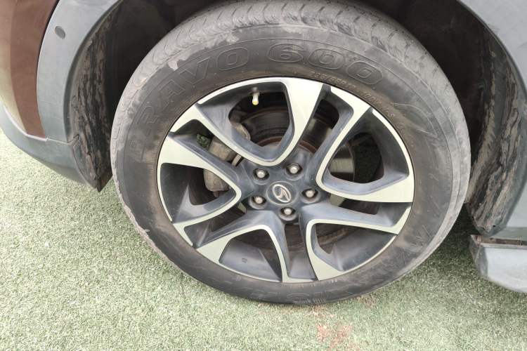 Used Soueast DX7 2017 1.5T Automatic Luxury Model
