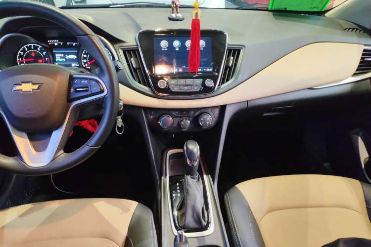 Used Chevrolet Monza 2022 320 Automatic Enjoyment Sunroof Version
