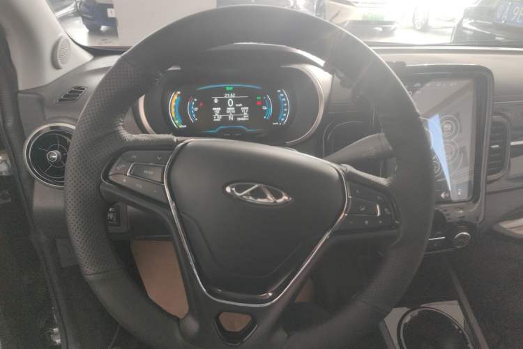 Used Chery Little Ant 2021 200 000-Yuan Ant Fan Edition Talent Version NMC Battery 301 km
