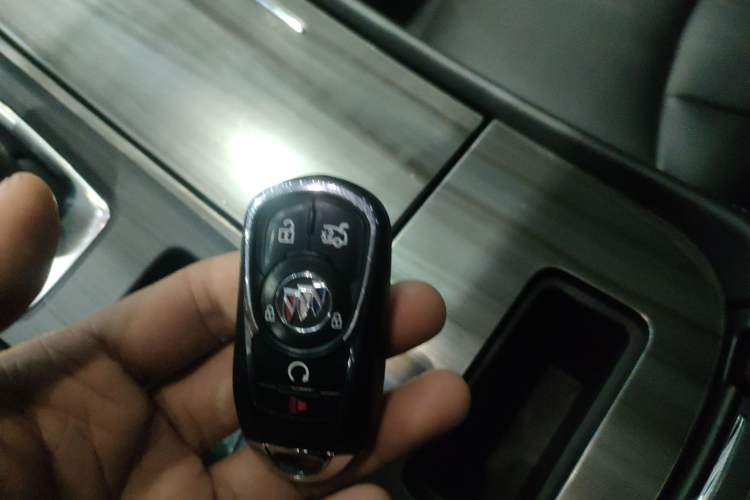 Used Buick LaCrosse 2022 552T Luxury Version
