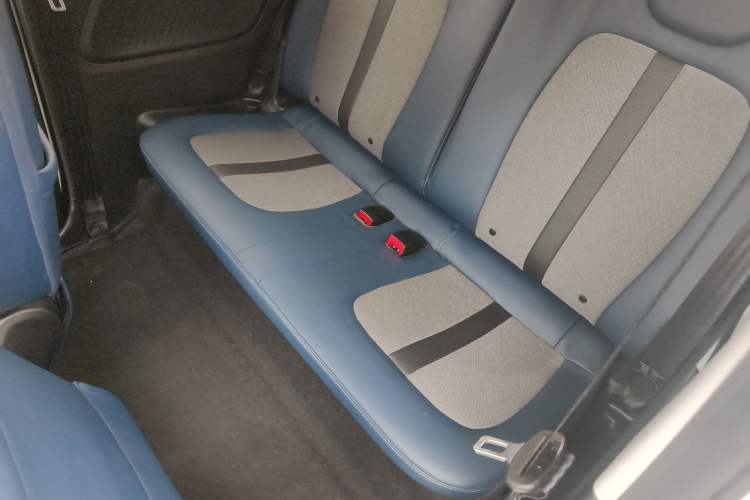 Used Wuling Hongguang MINIEV 2022 GAMEBOY 200km Gaming Edition with Lithium Iron Phosphate