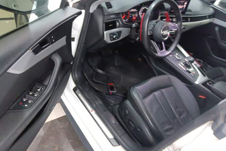 Used Audi A5 2017 Sportback 40 TFSI Fashion Model
