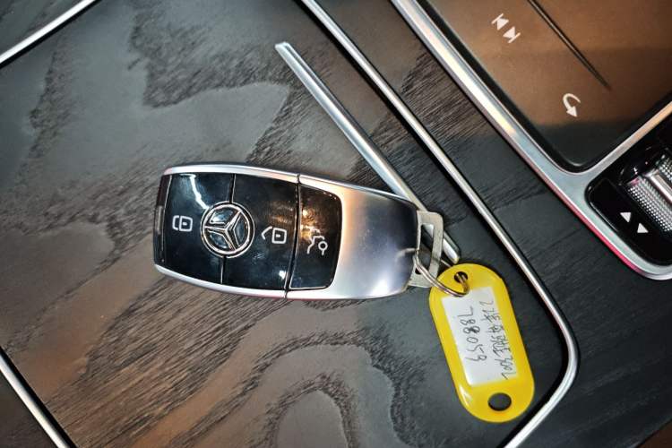 Used Mercedes-Benz E-Class 2022 Updated E 300 L Luxury Edition