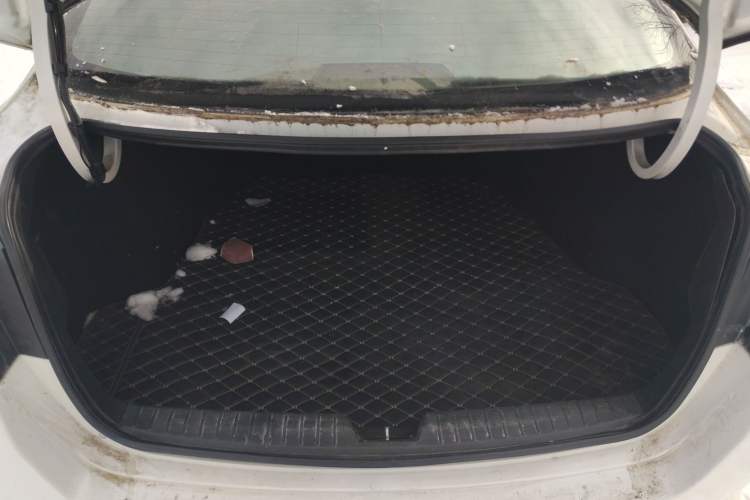 Used Kia K5 2011 2.0L Automatic GLS