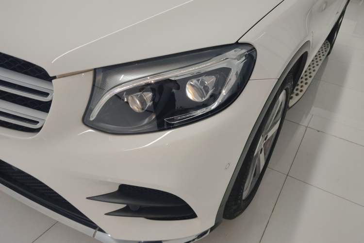 Used Mercedes-Benz GLC 2017 GLC 300 4MATIC Sport Edition
