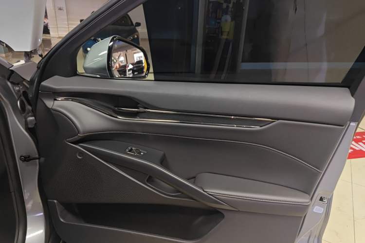 Used Ford Mondeo 2022 Facelifted EcoBoost 245 Fashion Edition
