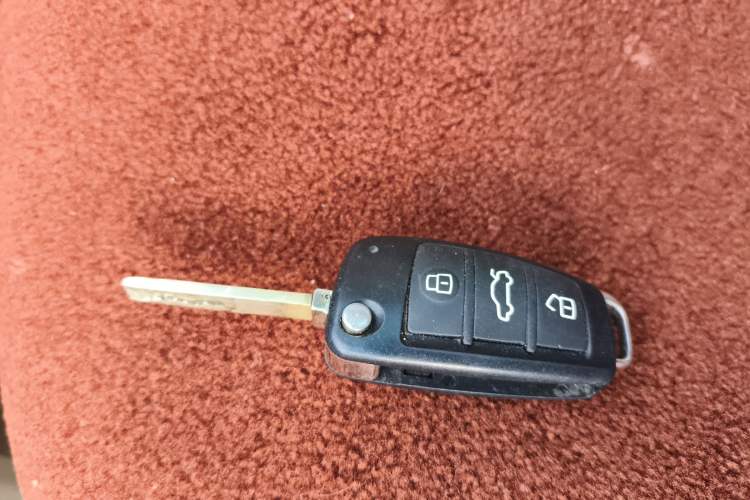 Used Chery E3 2013 1.5L Manual ZhiShang Model