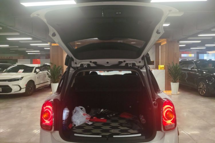 Used  Countryman 2018 1.5T COOPER Special Edition
