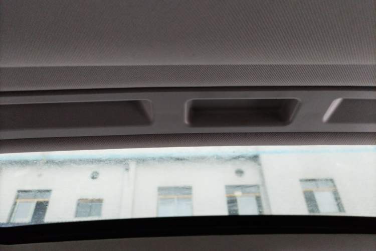 Used Roewe i6 2020 PLUS 1.6L CVT 4G Connected Glory Flagship Edition
