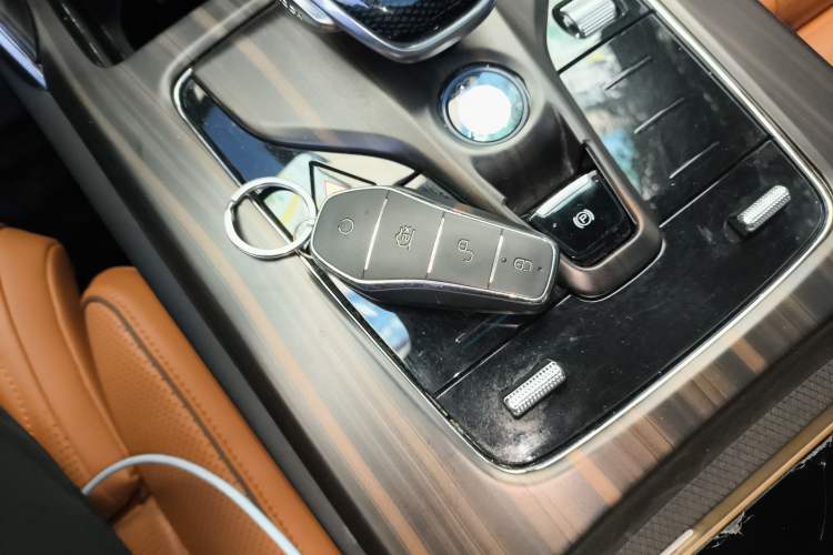 Used BYD Tang New Energy 2023 DM-i Champion Edition 112KM Prestige Model
