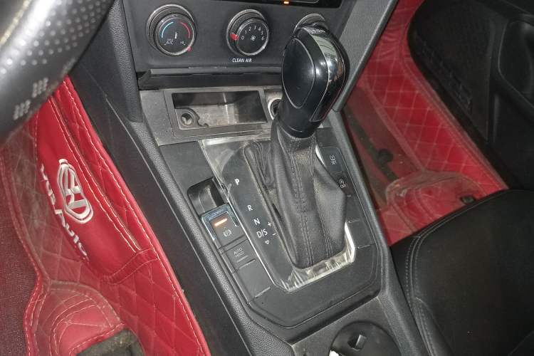 Used Volkswagen Lamando 2018 230TSI DSG Fashion Edition
